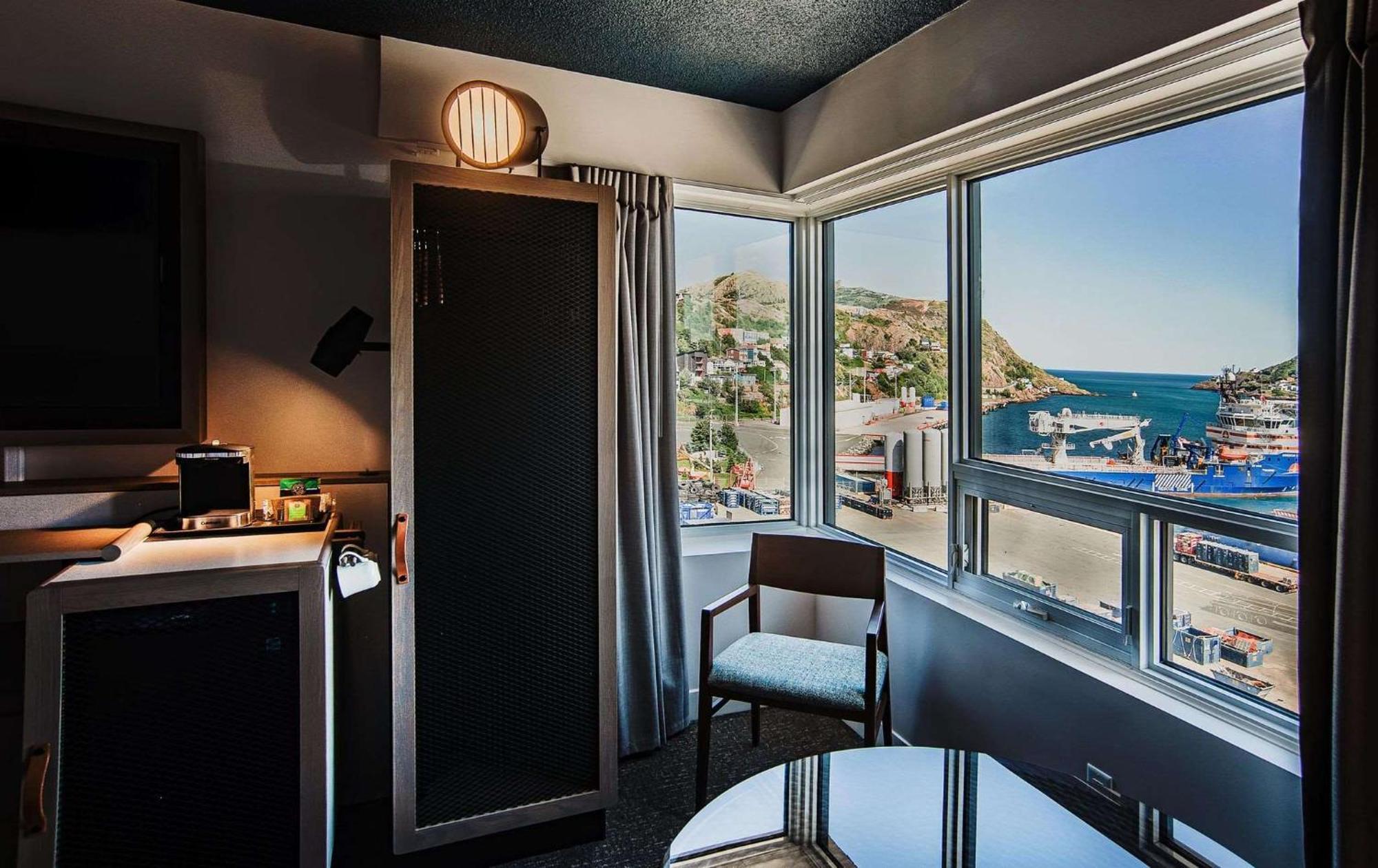 Doubletree By Hilton St. John'S Harbourview Hotel Bagian luar foto