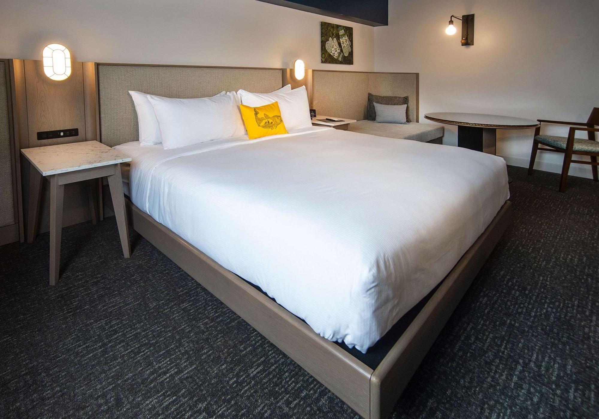 Doubletree By Hilton St. John'S Harbourview Hotel Bagian luar foto