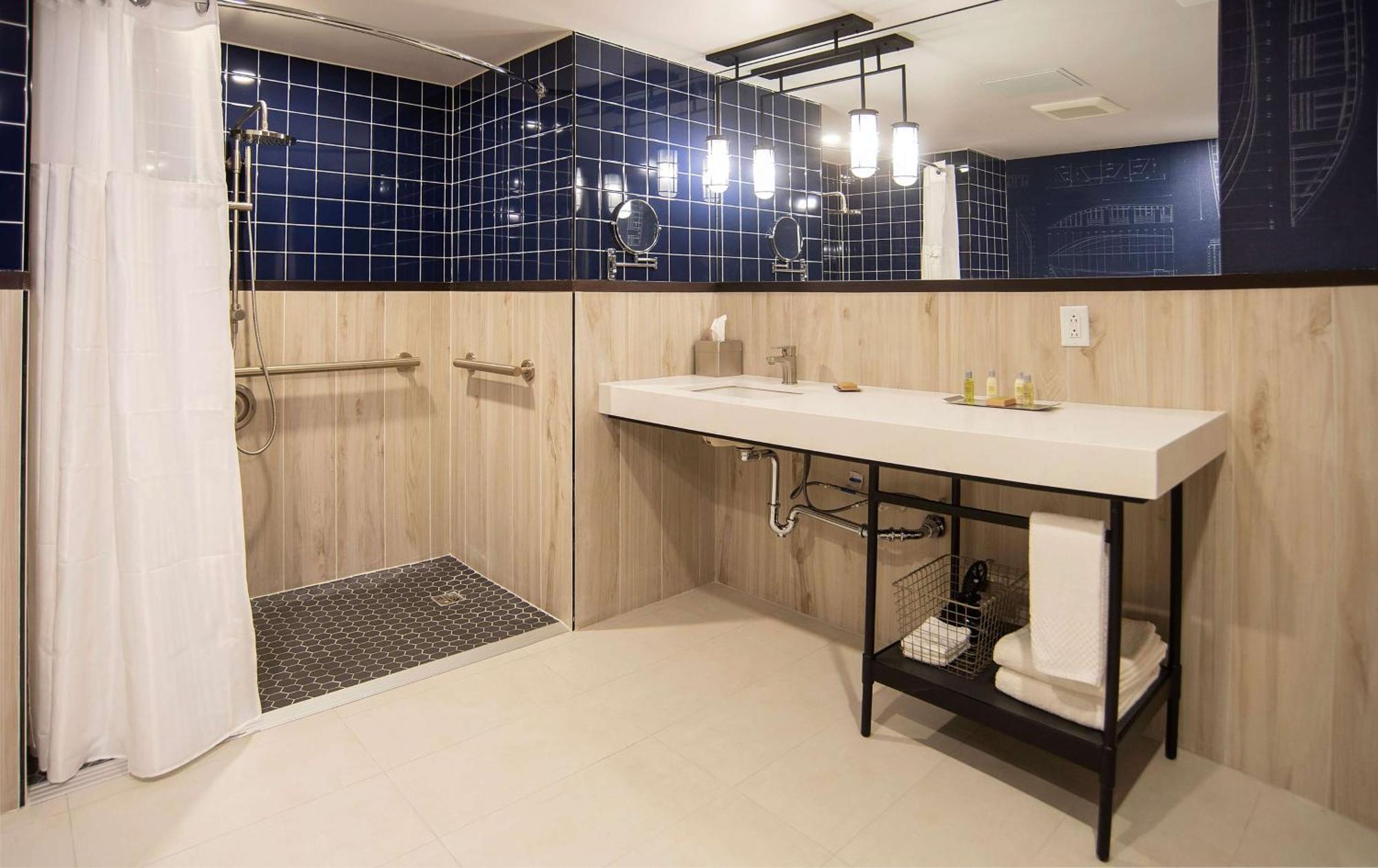 Doubletree By Hilton St. John'S Harbourview Hotel Bagian luar foto