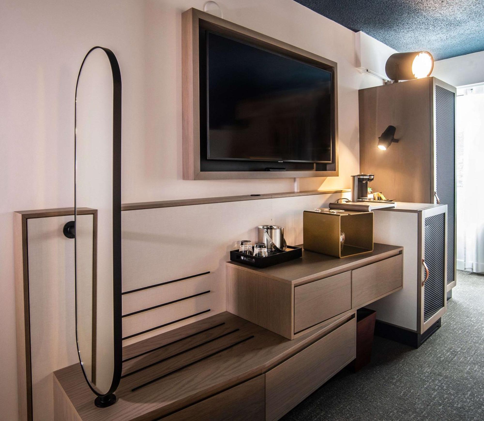 Doubletree By Hilton St. John'S Harbourview Hotel Bagian luar foto